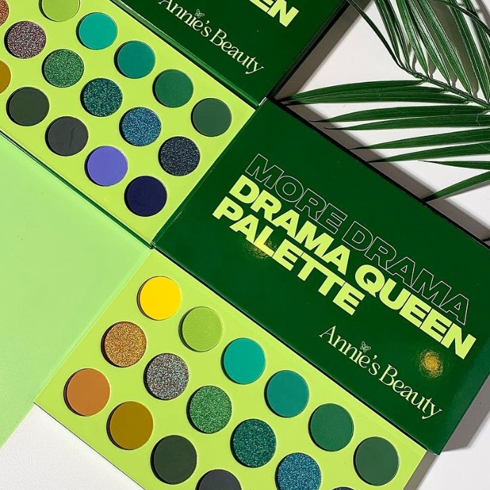 your eyes deserve a little drama: 6 eyeshadow options... Eyeshadow Archives | Beauty Essentials